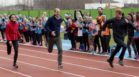 kate middleton el príncipe william y el príncipe harry carrera