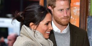 meghan markle bollo desordenado 